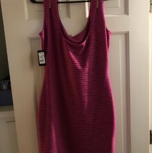 GUESS DRESS SIZE 4